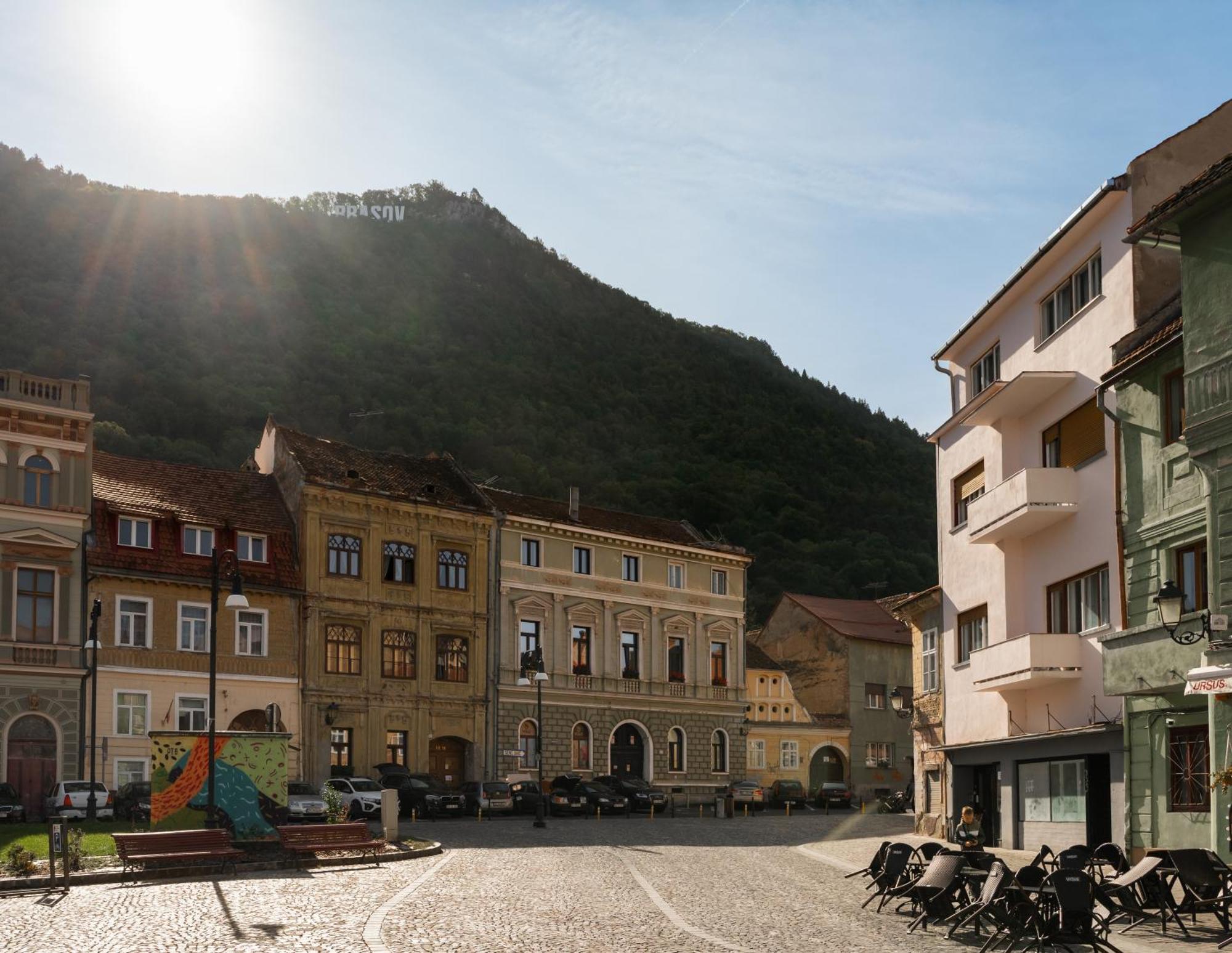 Apollonia Estate Old Town Big And Luxurious Apartment Brasov Exterior photo