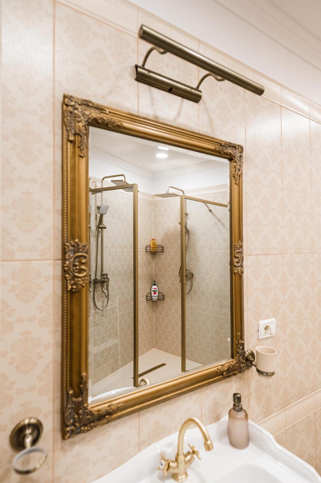 Apollonia Estate Old Town Big And Luxurious Apartment Brasov Exterior photo