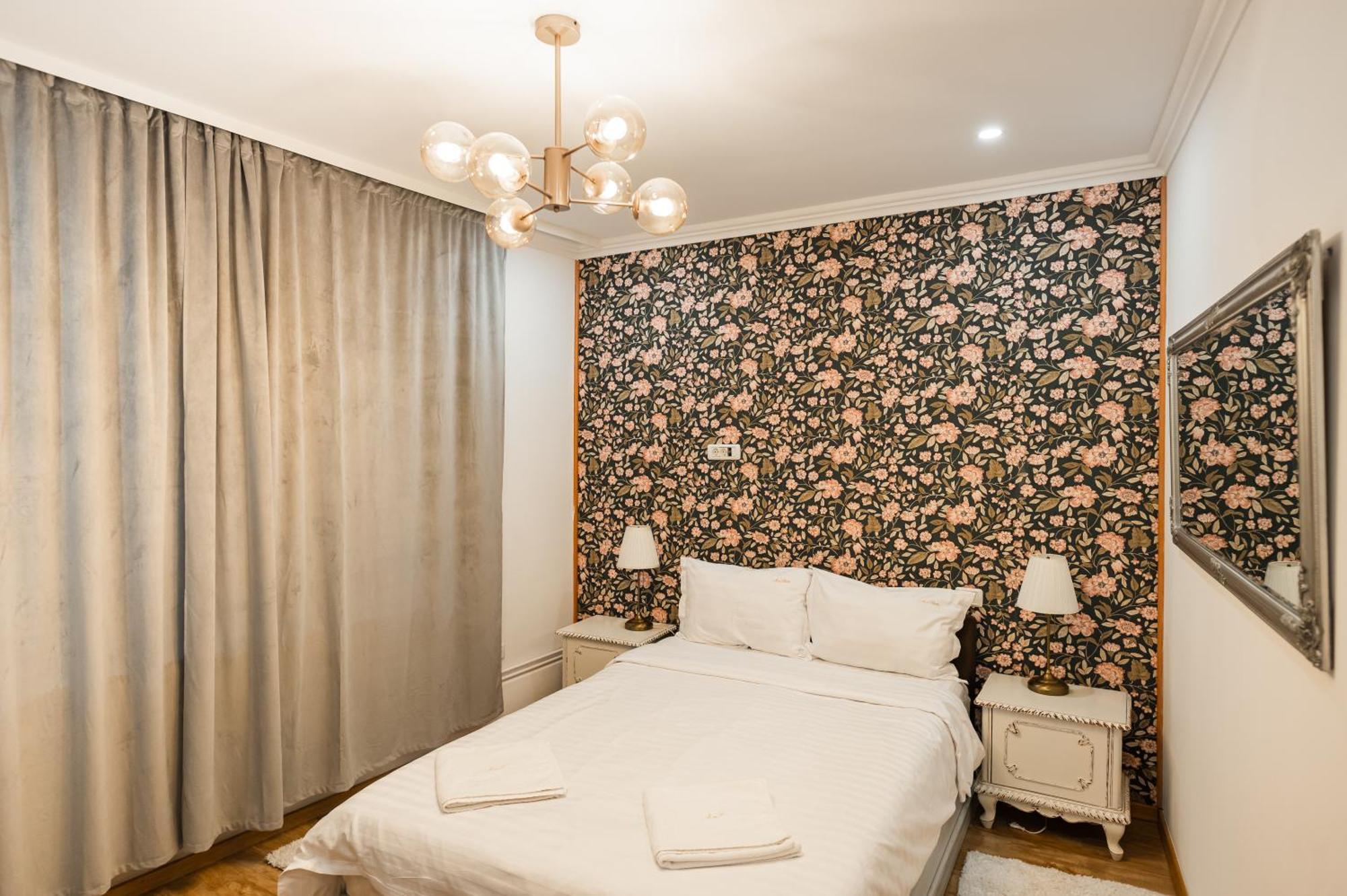 Apollonia Estate Old Town Big And Luxurious Apartment Brasov Exterior photo